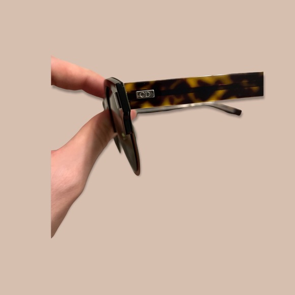 Dior Men’s Sunglasses - Picture 4 of 7